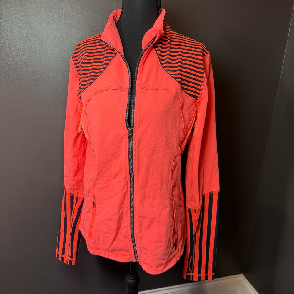 Lululemon Athletica Coral and Navy full zip training jacket